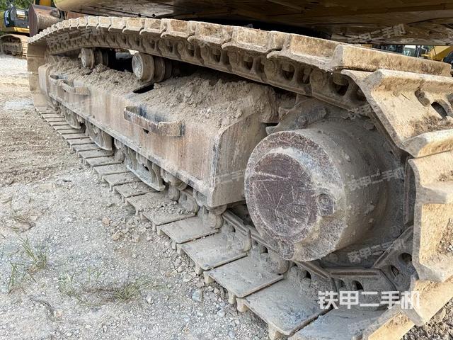 單側履帶整體（整機外觀）