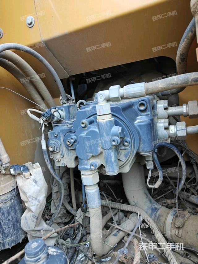 液壓泵室（大件艙室）