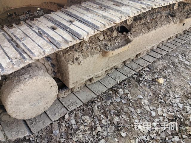 單側(cè)履帶整體（整機(jī)外觀）