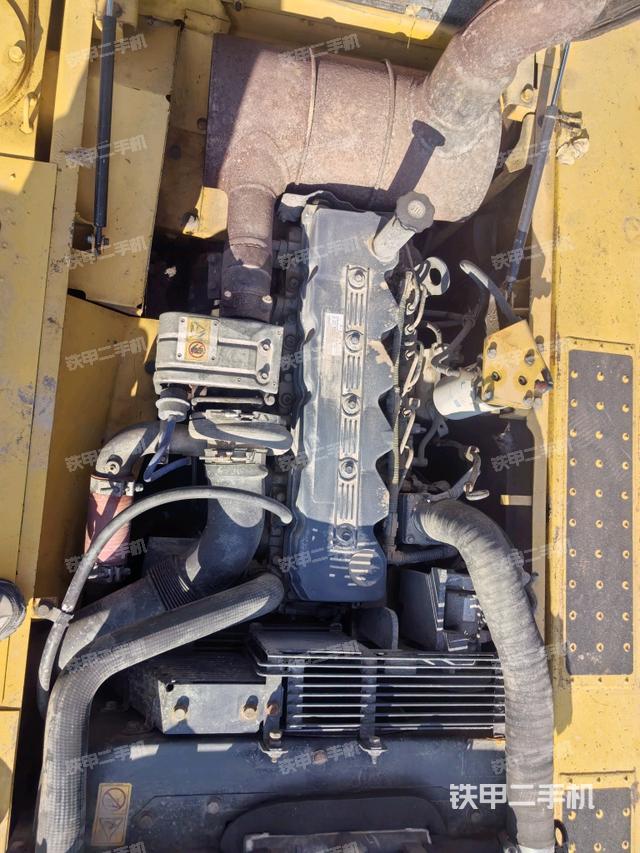 發(fā)動機(jī)整體俯視（整機(jī)外觀）