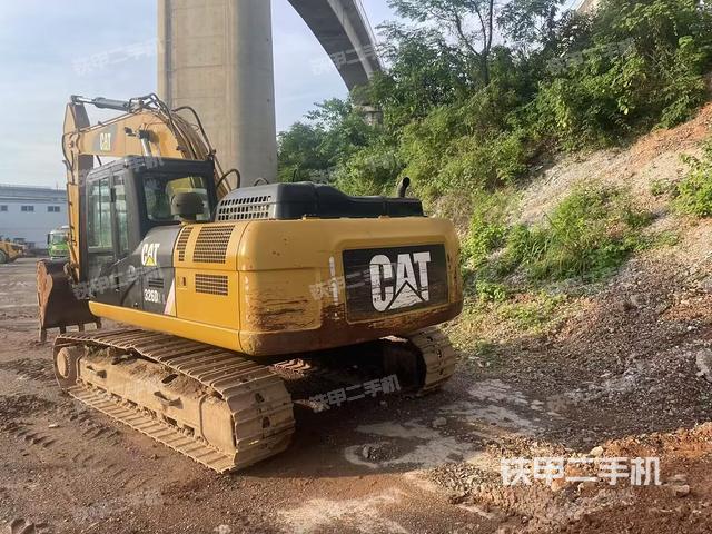 整機右后45°（整機外觀）