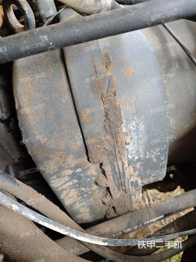 駕駛室操作臺(tái)（整機(jī)外觀及大件）