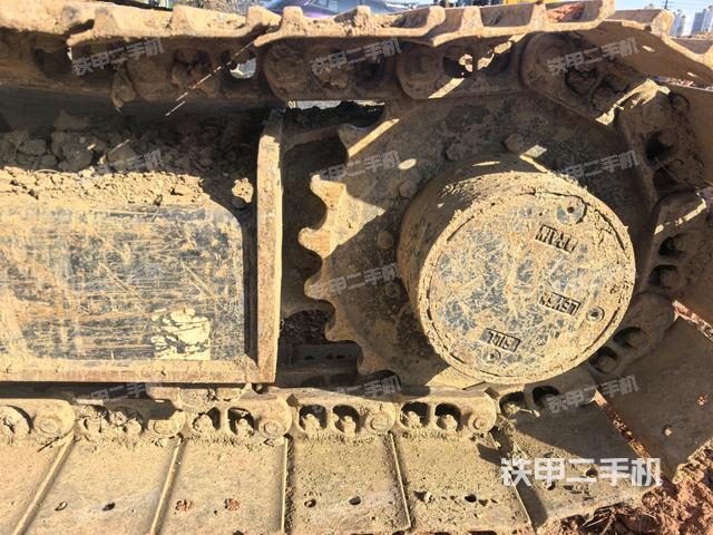 左驅(qū)動(dòng)輪（行走機(jī)構(gòu)）