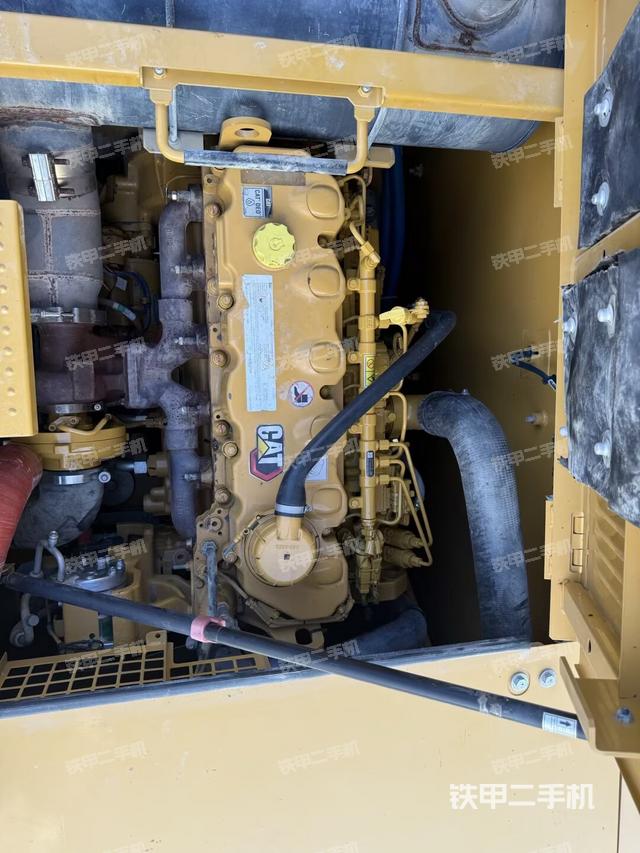 发动机整体俯视（整机外观）