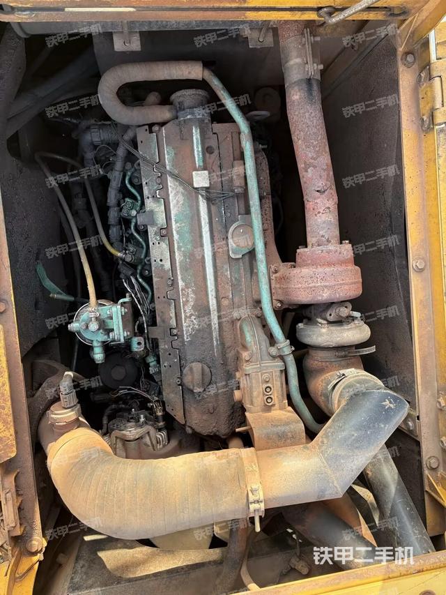 發(fā)動(dòng)機(jī)整體俯視（整機(jī)外觀）