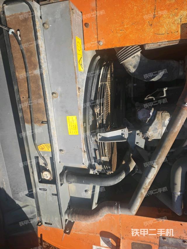 發(fā)動(dòng)機(jī)整體俯視（整機(jī)外觀）