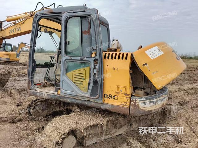 整機右后45°（整機外觀）