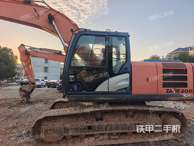 日立ZX200-5G挖掘機