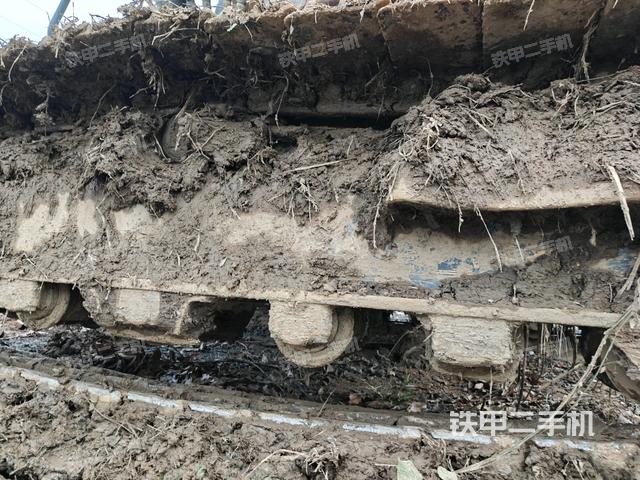 左導(dǎo)向輪（行走機構(gòu)）