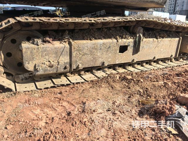 左側(cè)履帶整體?（行走機(jī)構(gòu)）