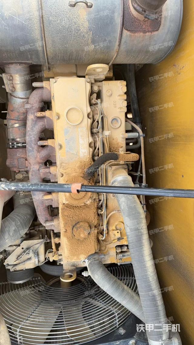 發(fā)動機整體俯視（整機外觀）