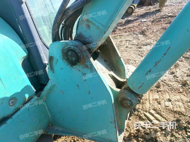 大臂根部 斜（工作和回转装置）