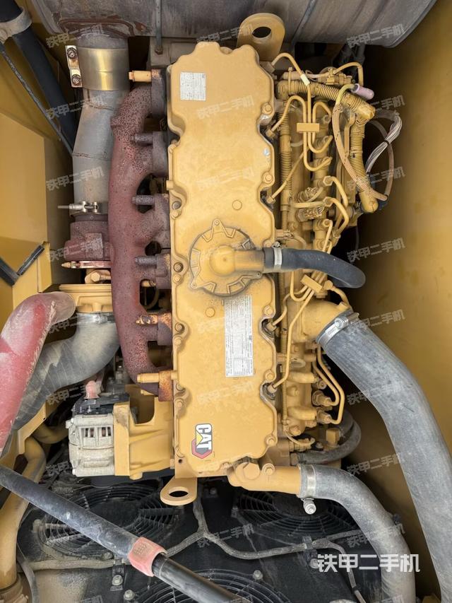 发动机整体俯视（整机外观）