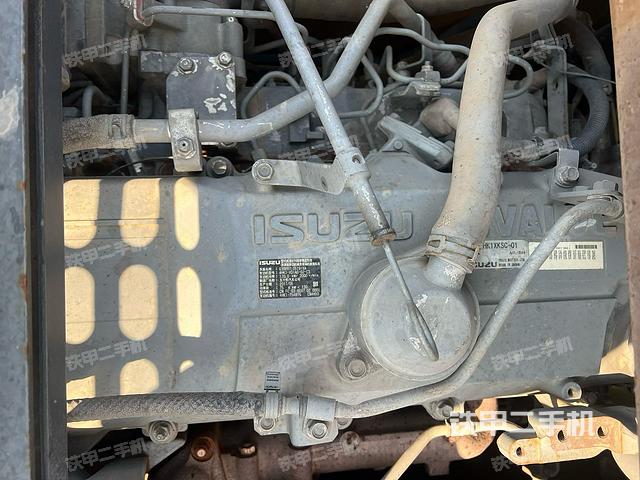 發(fā)動機整體俯視（整機外觀）