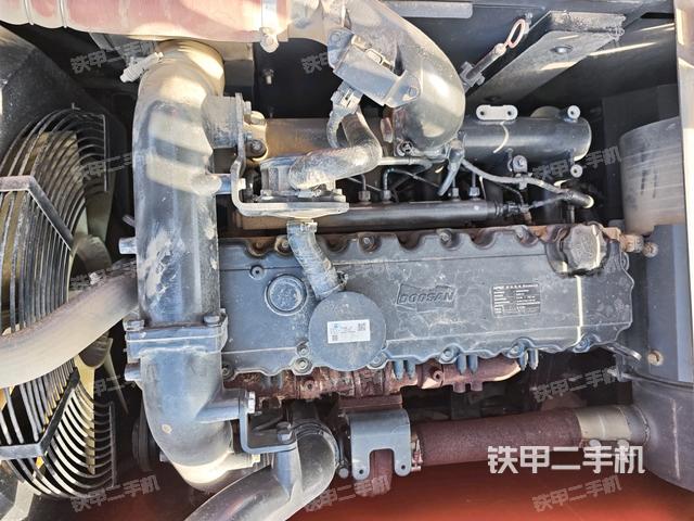 發(fā)動機(jī)室（上車部件）