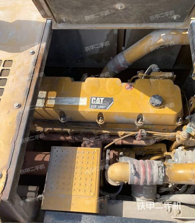 发动机整体俯视（整机外观）