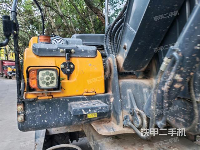 大臂根部 斜（工作和回转装置）