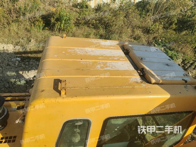 駕駛室頂部俯視（上車部件）