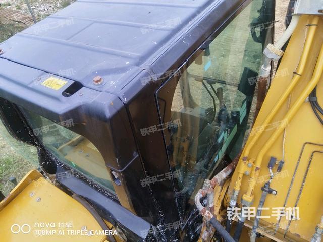 驾驶室左前45度（驾驶室部分）