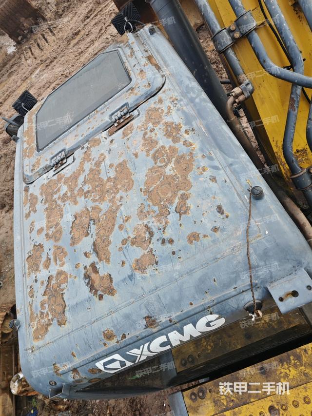 驾驶室顶部俯视（上车部件）