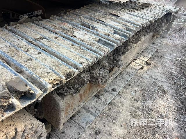 单侧履带整体（整机外观）