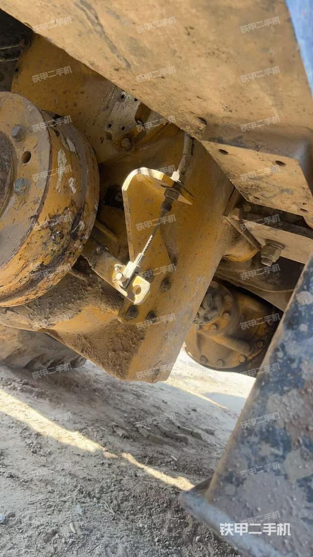 前驱动桥（液压/传动系统）