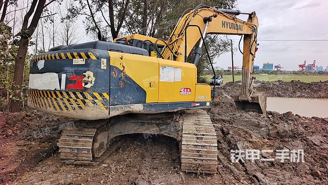 整機右后45°（整機外觀）