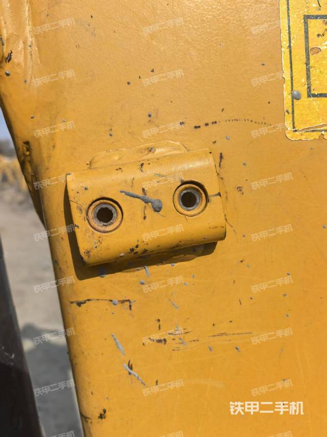 单侧履带整体（整机外观）