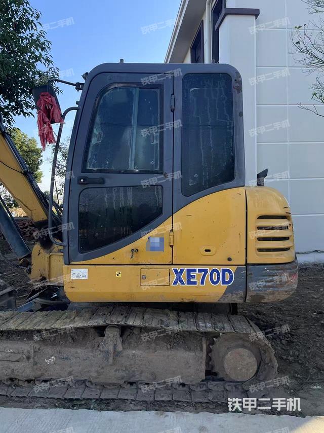 整機右后45°（整機外觀）