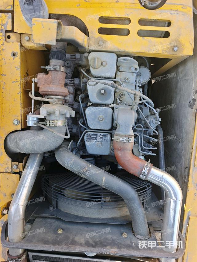 发动机整体俯视（整机外观）