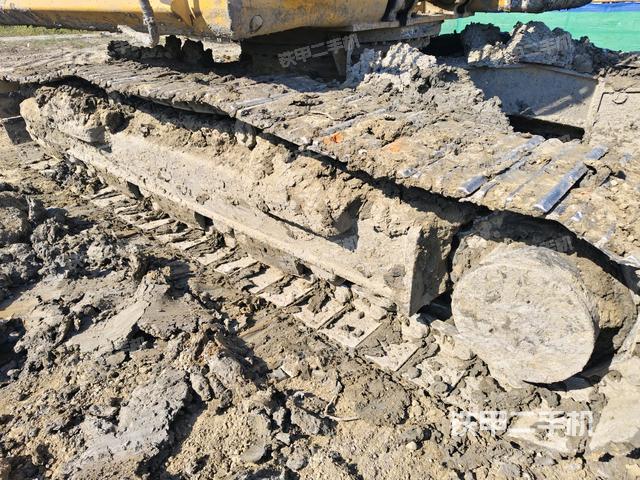 左側(cè)履帶整體?（行走機(jī)構(gòu)）