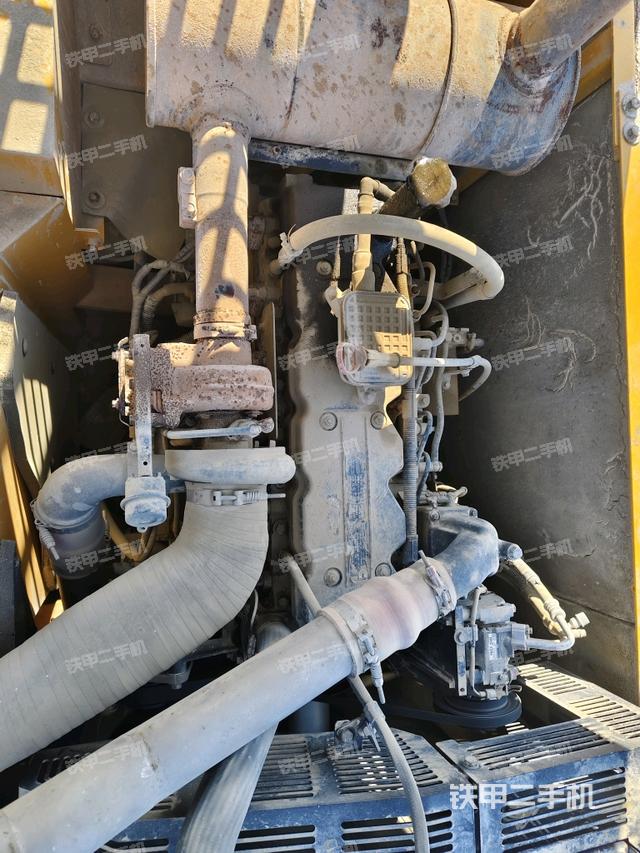 發(fā)動機(jī)室（上車部件）