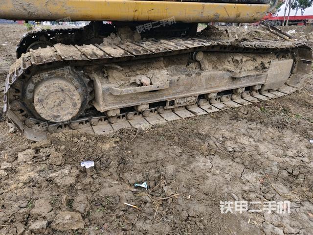 右侧履带整体（行走机构）