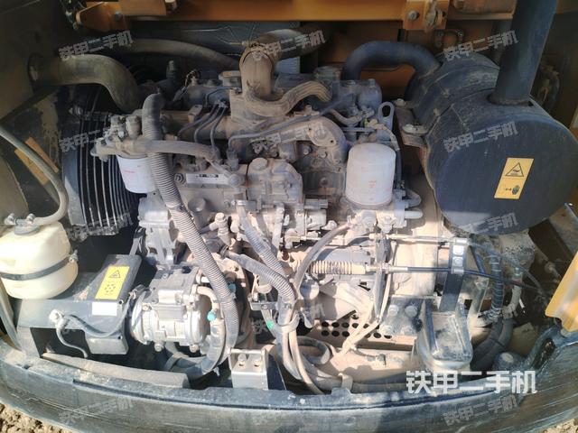 发动机整体俯视（整机外观）