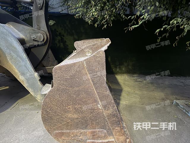 工作装置整体（整机外观及大件）