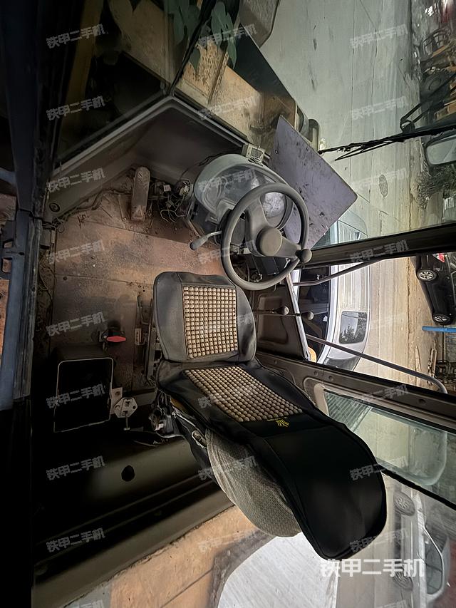 驾驶室工作台（整机外观及大件）