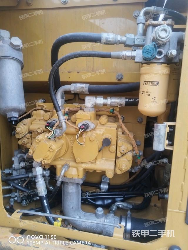 液压泵室（大件舱室）