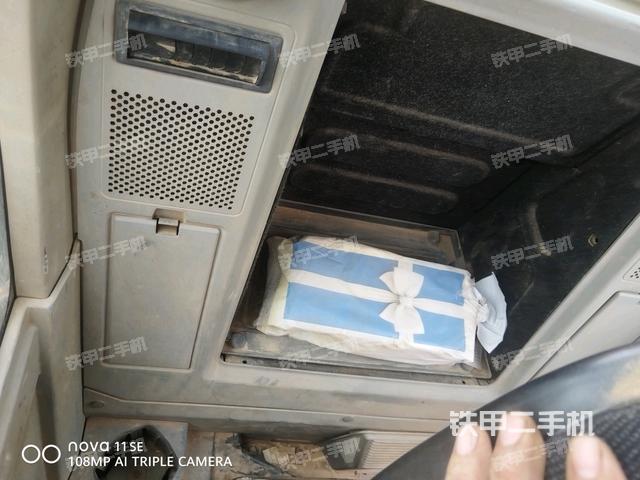 左后方玻璃角标（驾驶室部分）