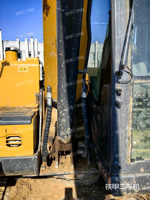 大臂根部 斜（工作和回转装置）