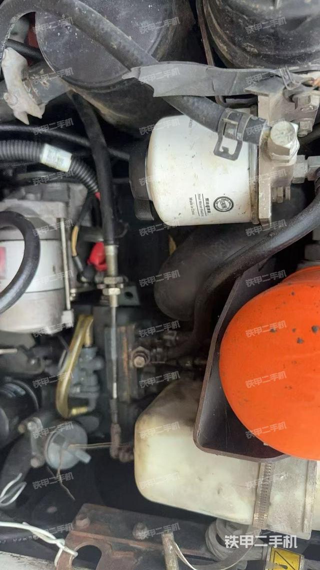 发动机整体俯视（整机外观）