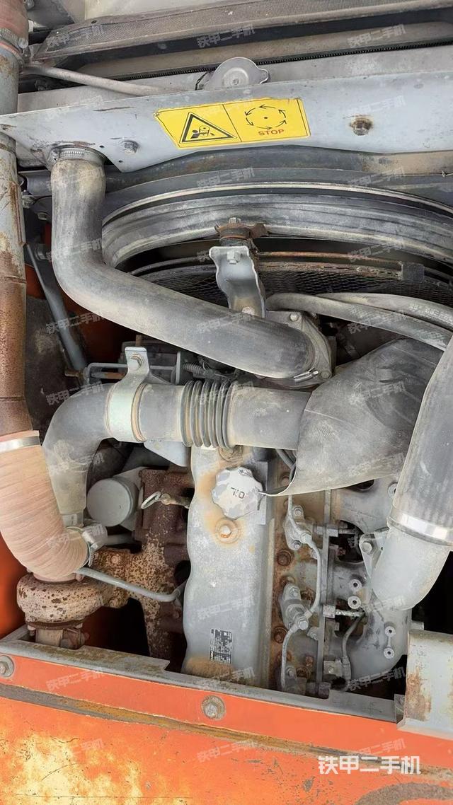 发动机整体俯视（整机外观）