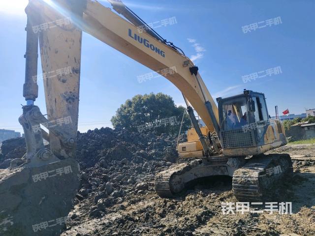 柳工CLG926E挖掘機(jī)