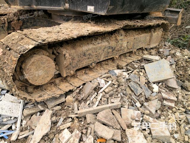 左侧履带整体 （行走机构）