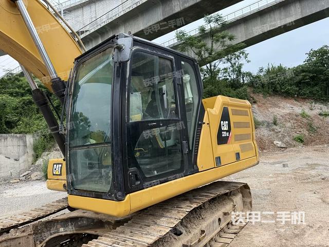 駕駛室頂部（整機(jī)外觀）