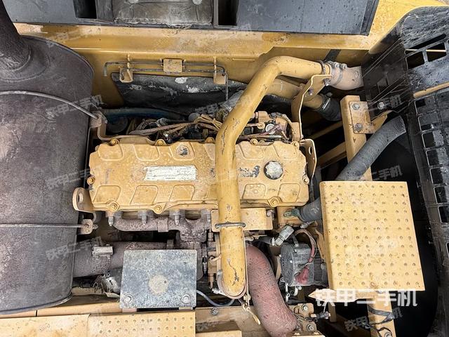 發(fā)動機整體俯視（整機外觀）