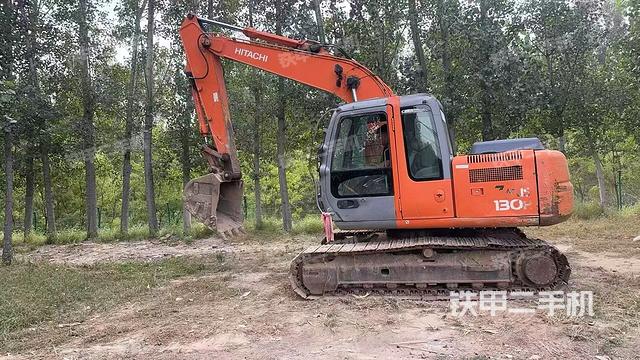 日立ZX130H挖掘机