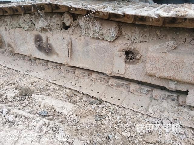 右驱动轮（行走机构）