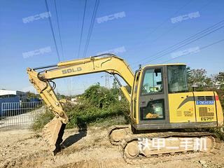 山东临工E675F挖掘机