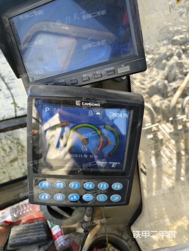 顯示屏?（駕駛室部分）