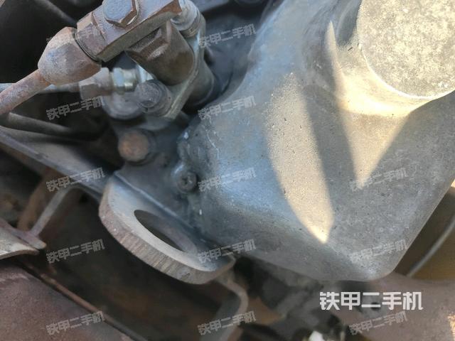 氣門室蓋螺絲特寫（上車部件）